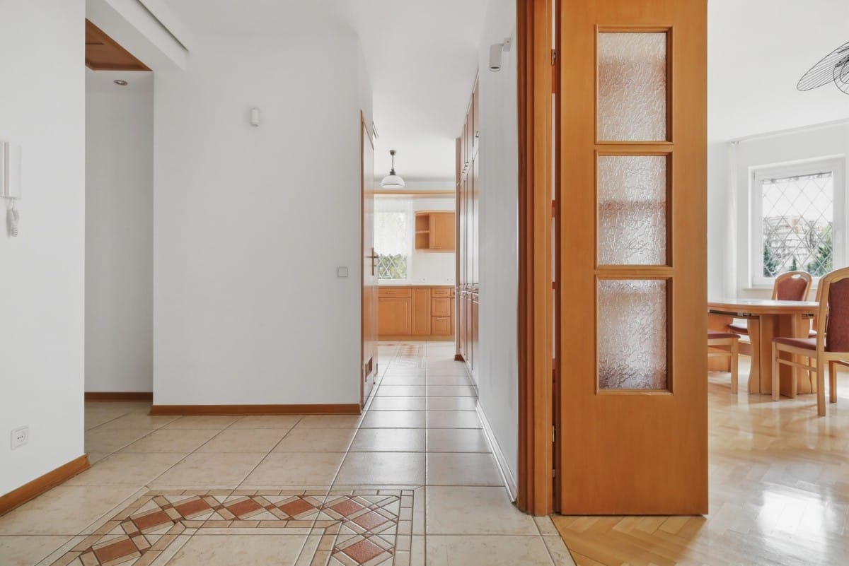 Mieszkanie 5 pokojowe na Sprzedaż