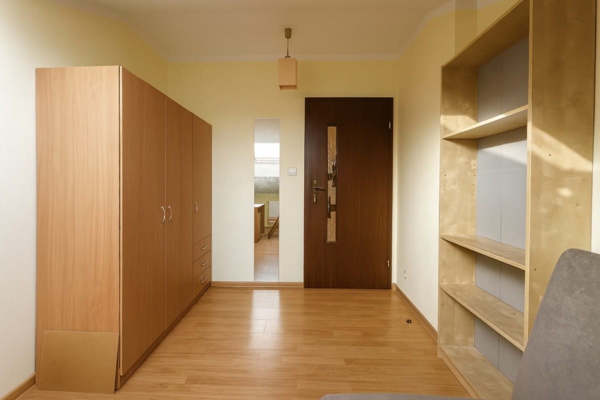 Mieszkanie 12 pokojowe na Sprzedaż