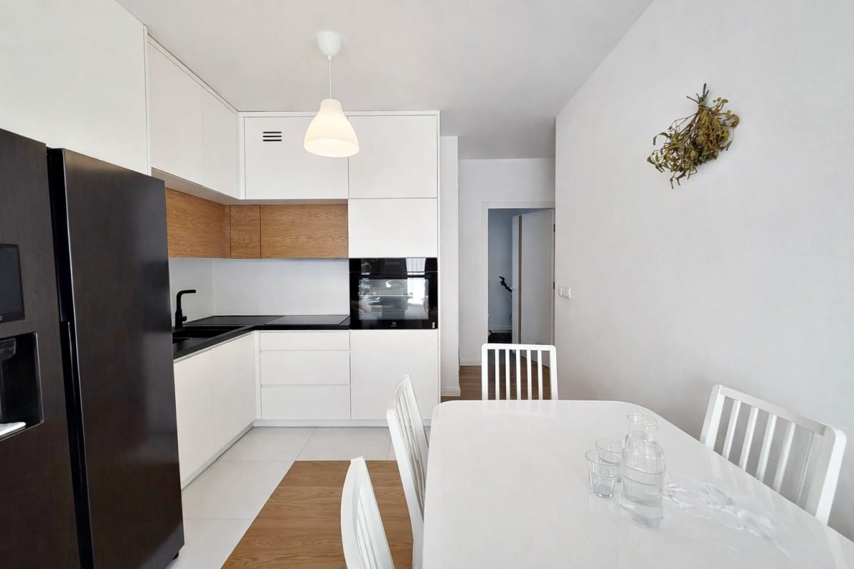 Mieszkanie 4 pokojowe na Sprzedaż