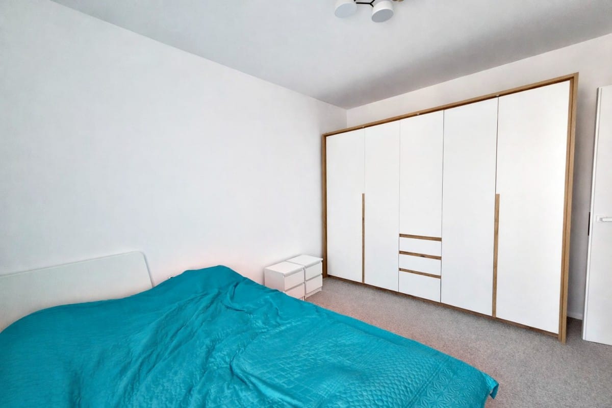 Mieszkanie 4 pokojowe na Sprzedaż