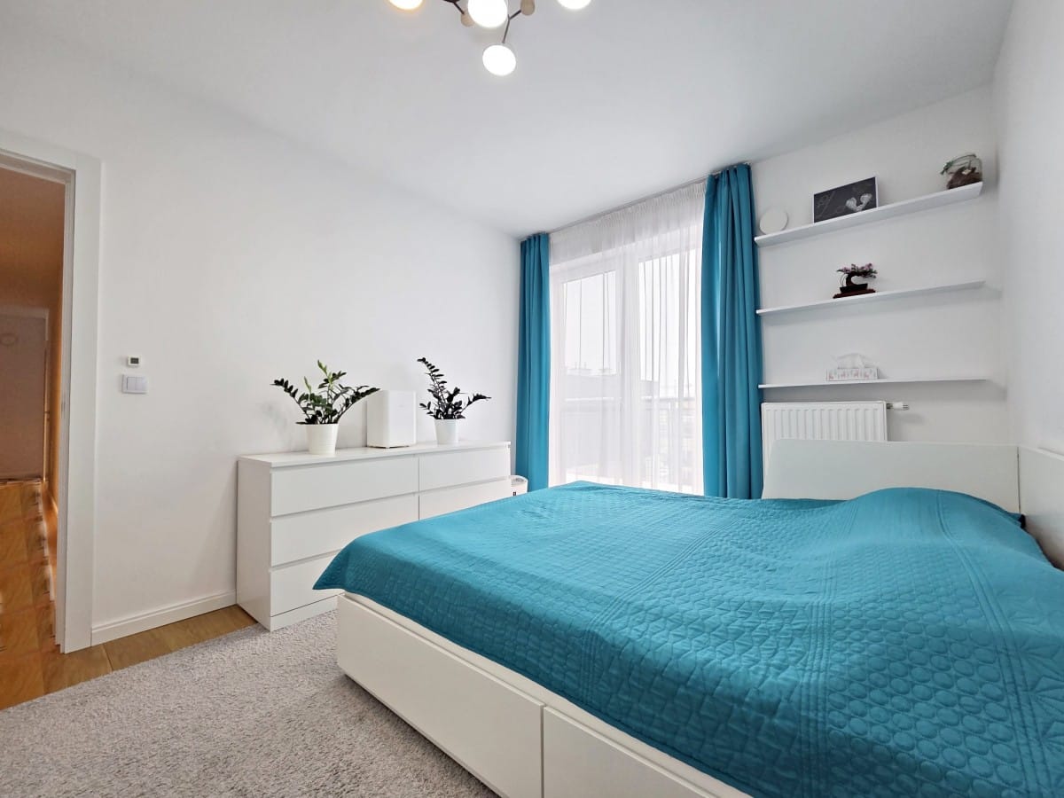 Mieszkanie 4 pokojowe na Sprzedaż