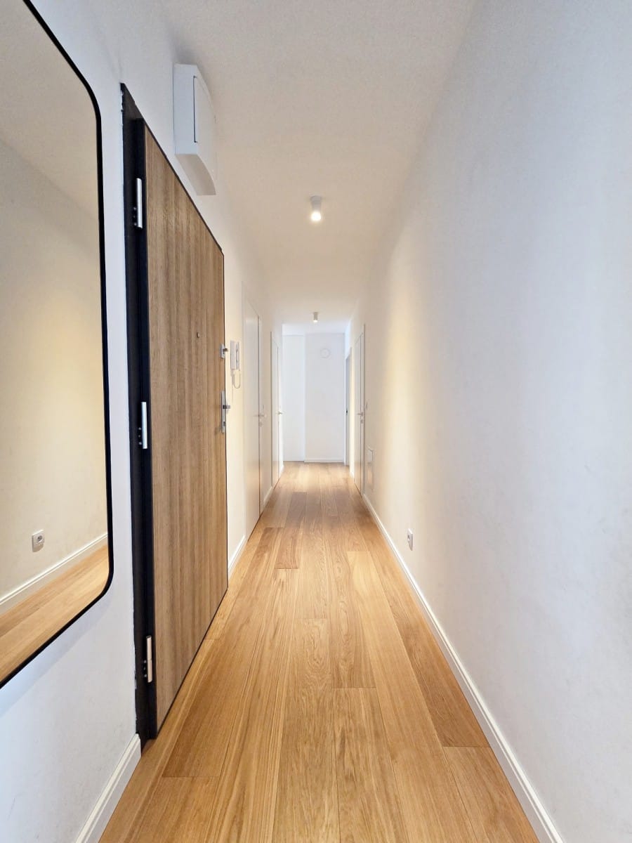 Mieszkanie 4 pokojowe na Sprzedaż