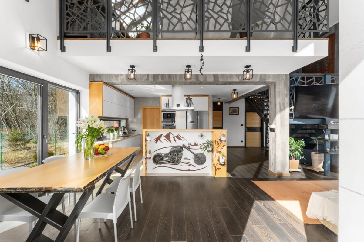 Dom 4 pokojowe na Sprzedaż