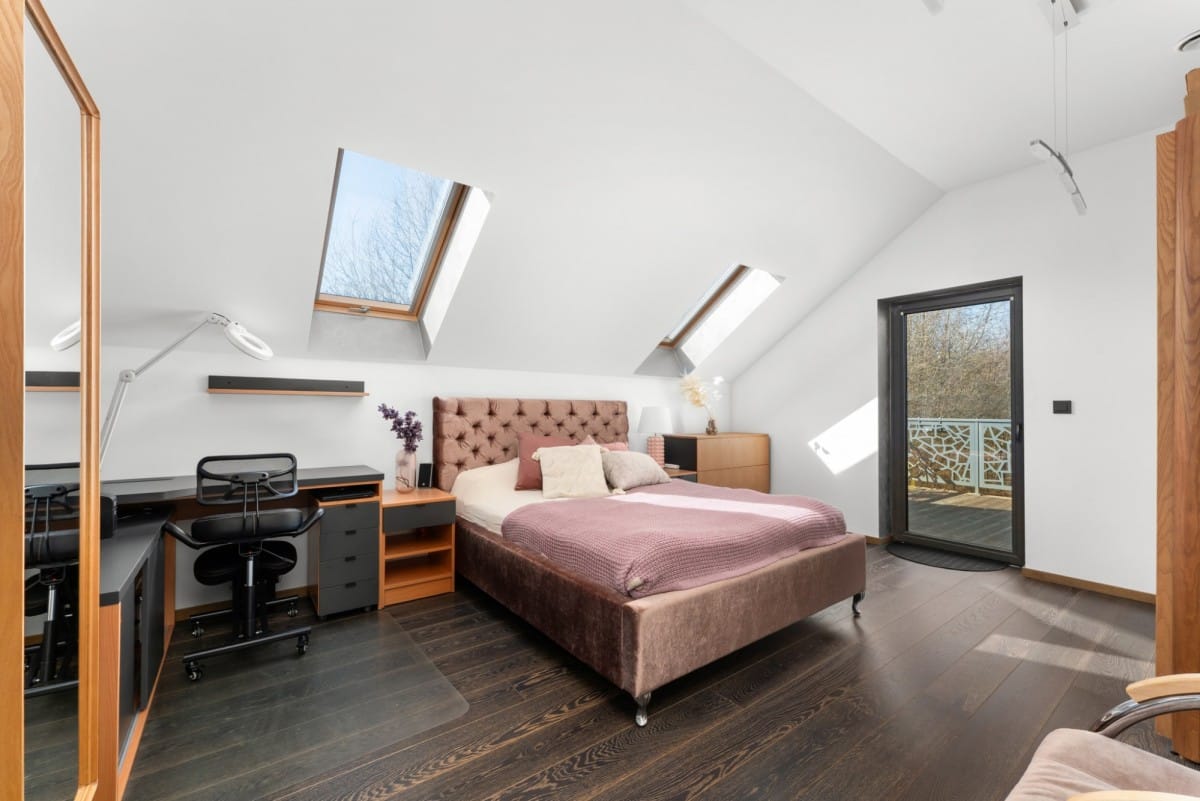 Dom 4 pokojowe na Sprzedaż