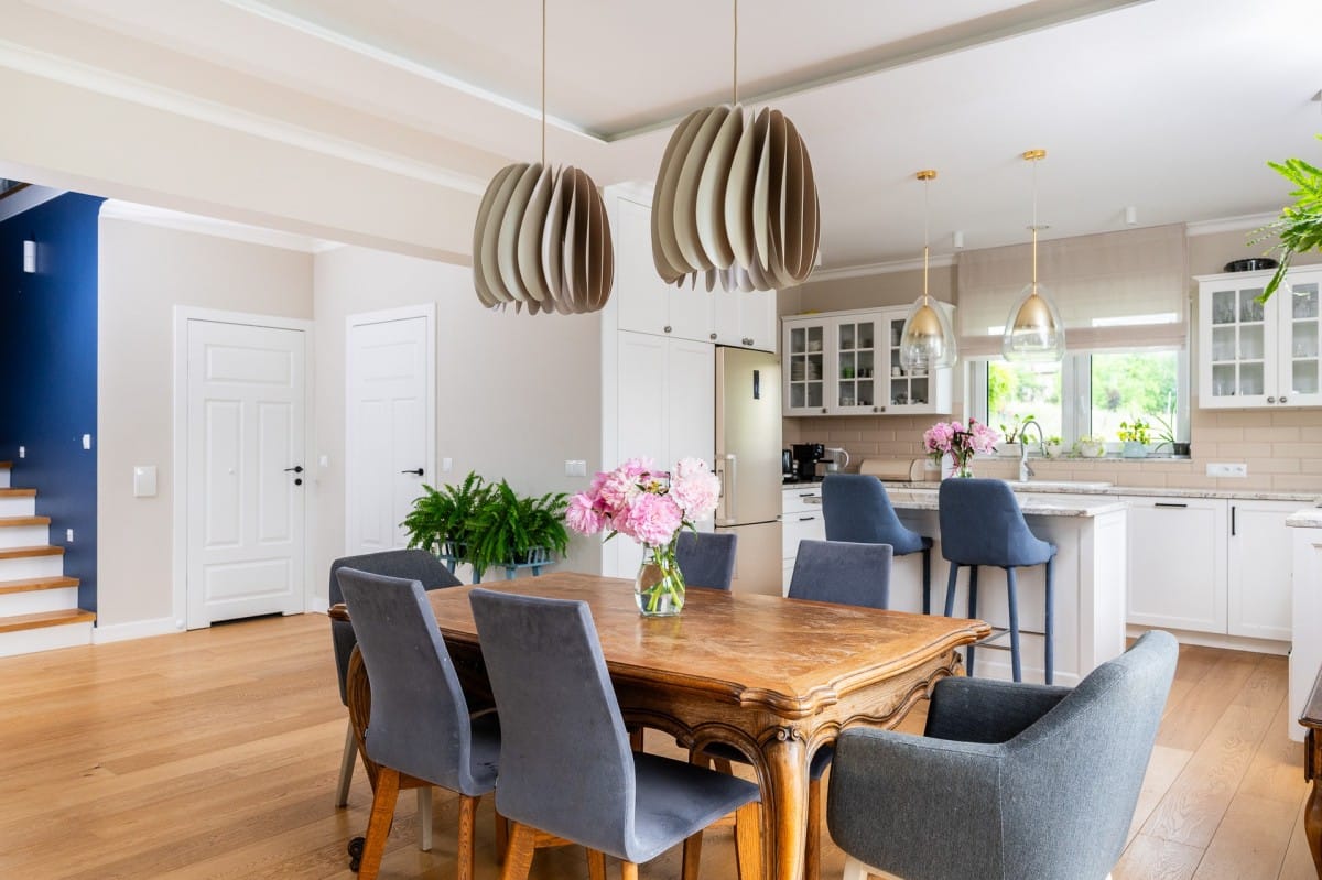 Dom 6 pokojowe na Sprzedaż