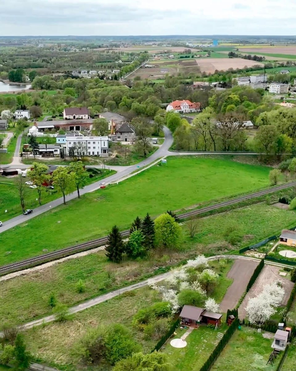 Działka  pokojowe na Sprzedaż