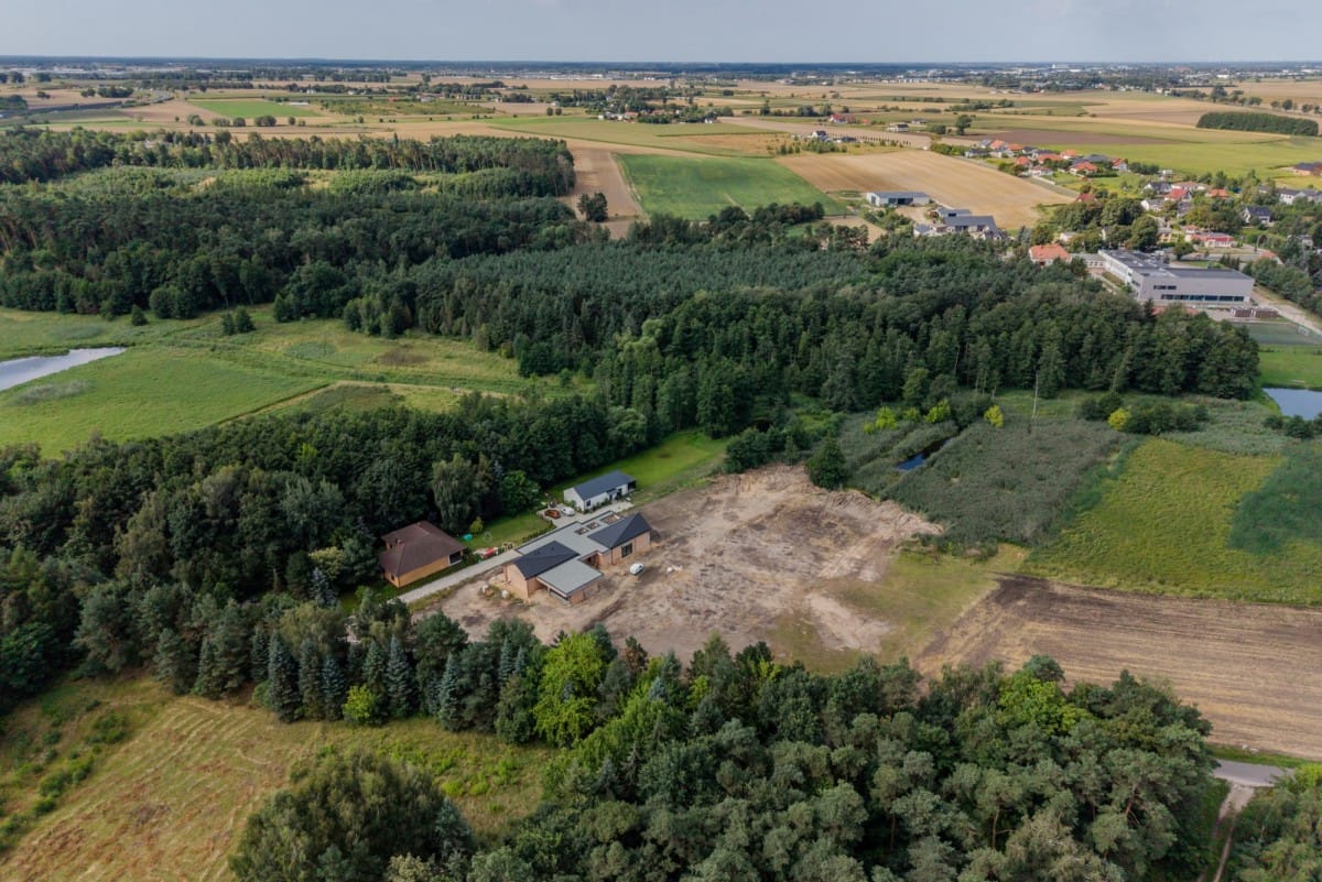 Działka  pokojowe na Sprzedaż