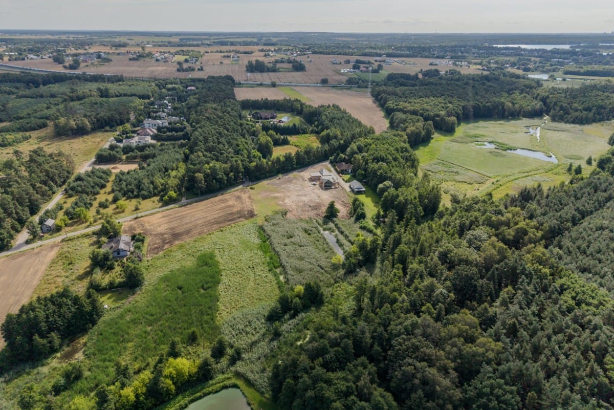 Działka  pokojowe na Sprzedaż
