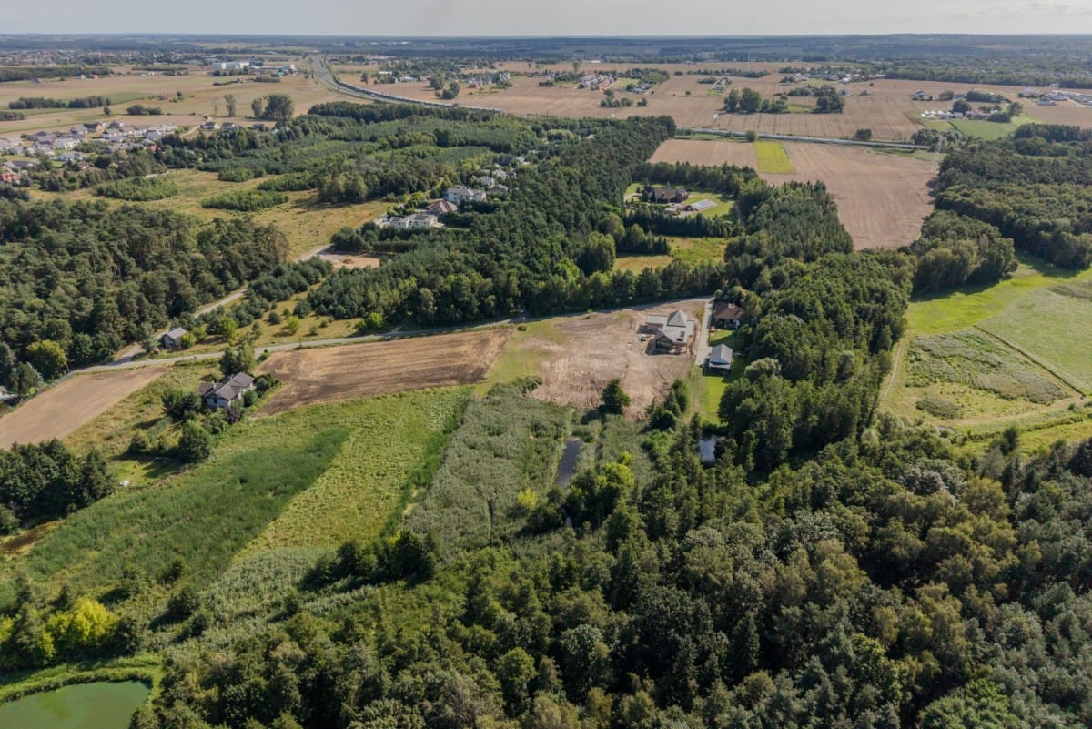 Działka  pokojowe na Sprzedaż