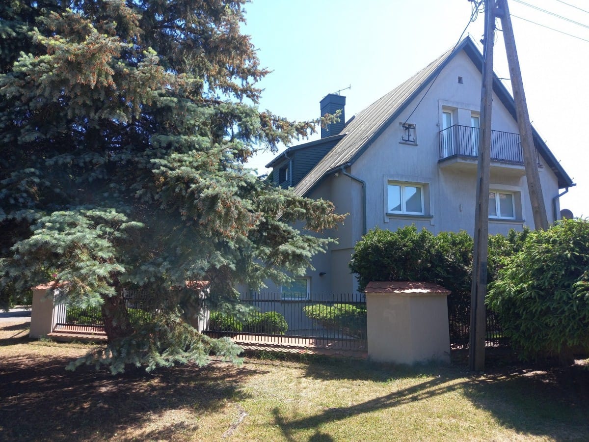 Dom 6 pokojowe na Sprzedaż