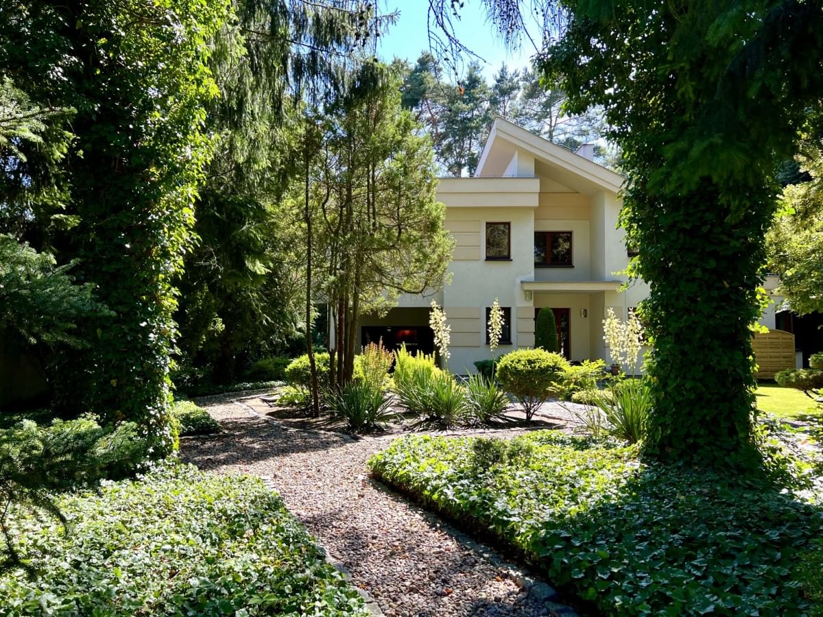 Dom 6 pokojowe na Sprzedaż