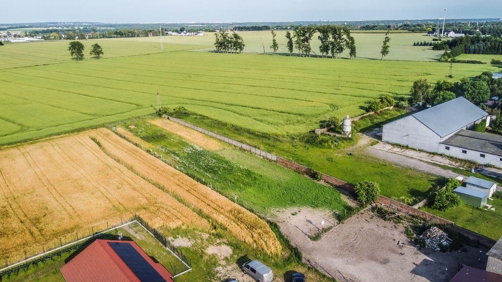 Działka  pokojowe na Sprzedaż