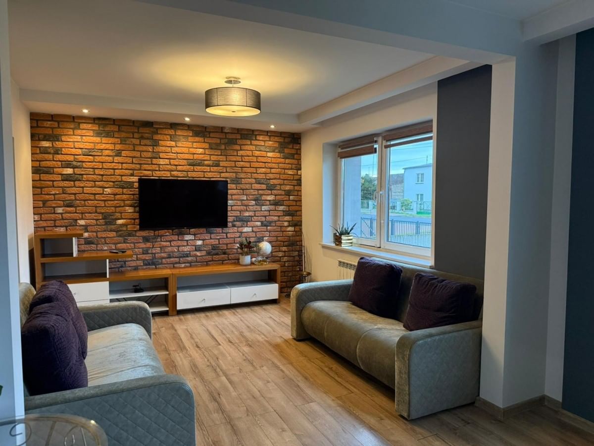 Dom 5 pokojowe na Sprzedaż