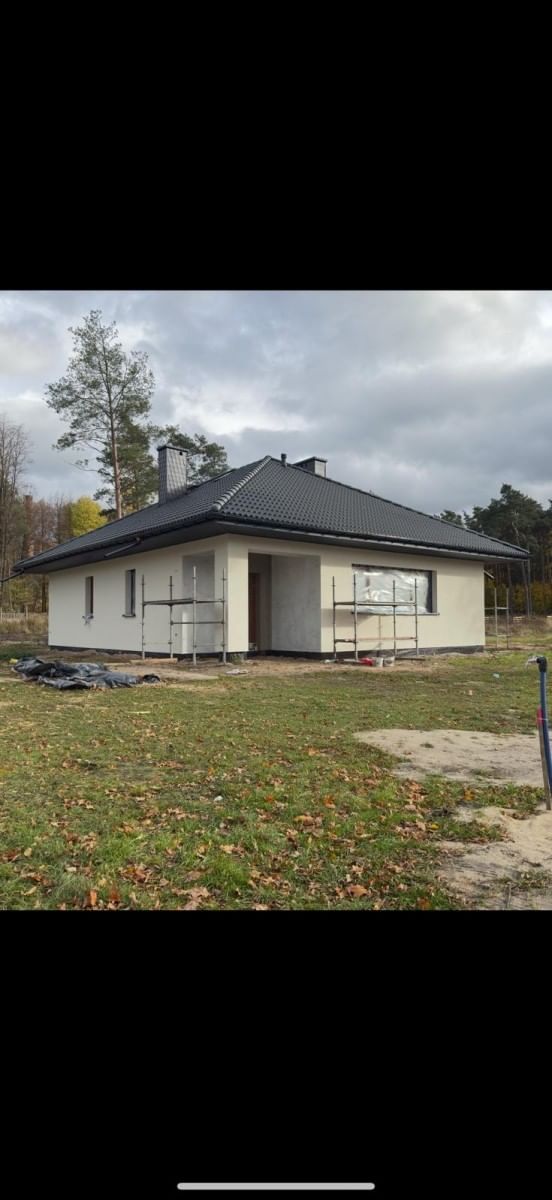 Dom 4 pokojowe na Sprzedaż