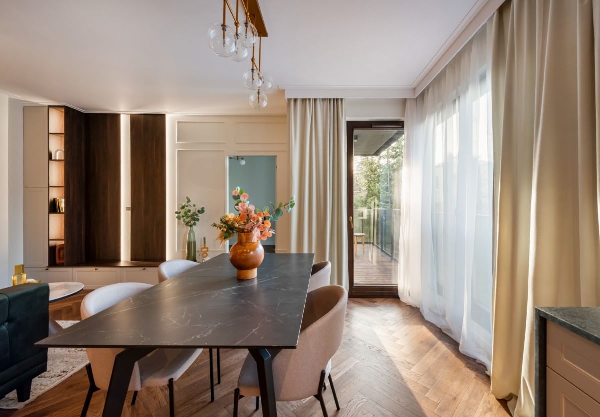 Mieszkanie 4 pokojowe na Sprzedaż