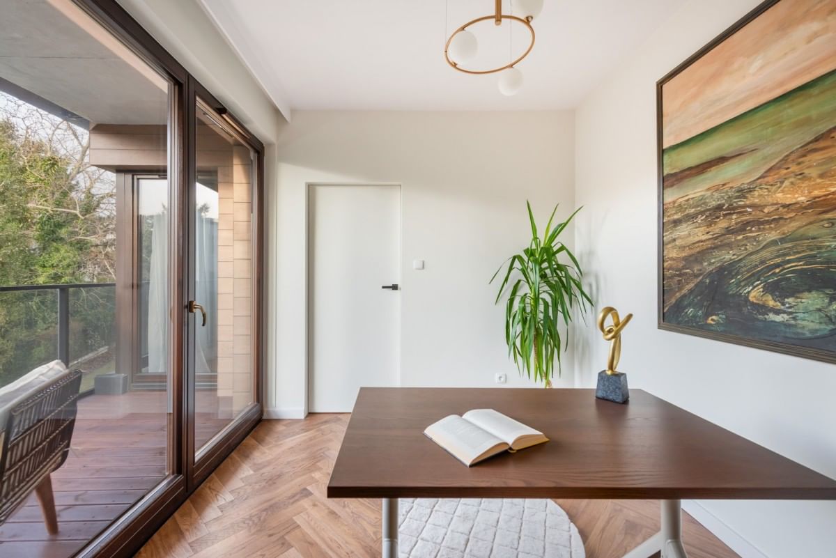 Mieszkanie 4 pokojowe na Sprzedaż