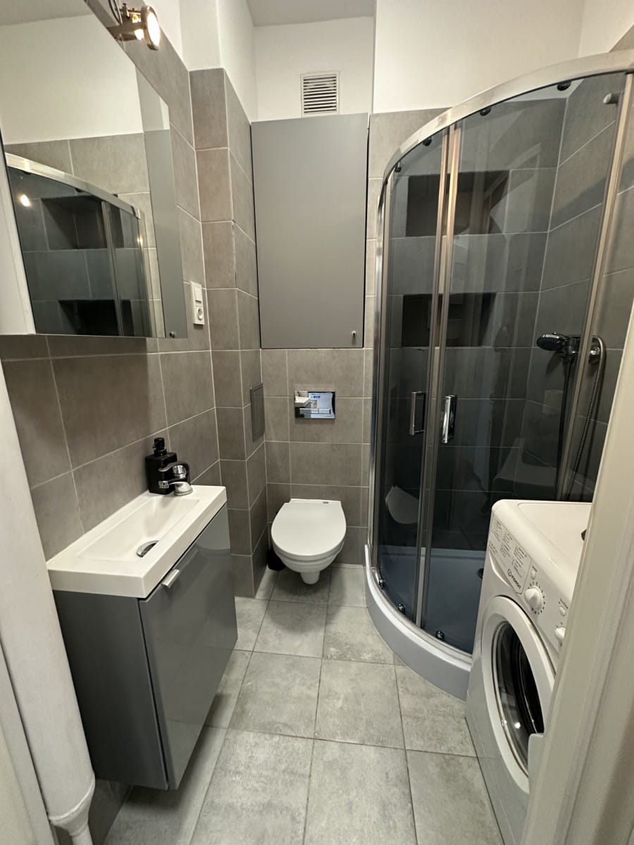 Mieszkanie 1 pokojowe na Sprzedaż