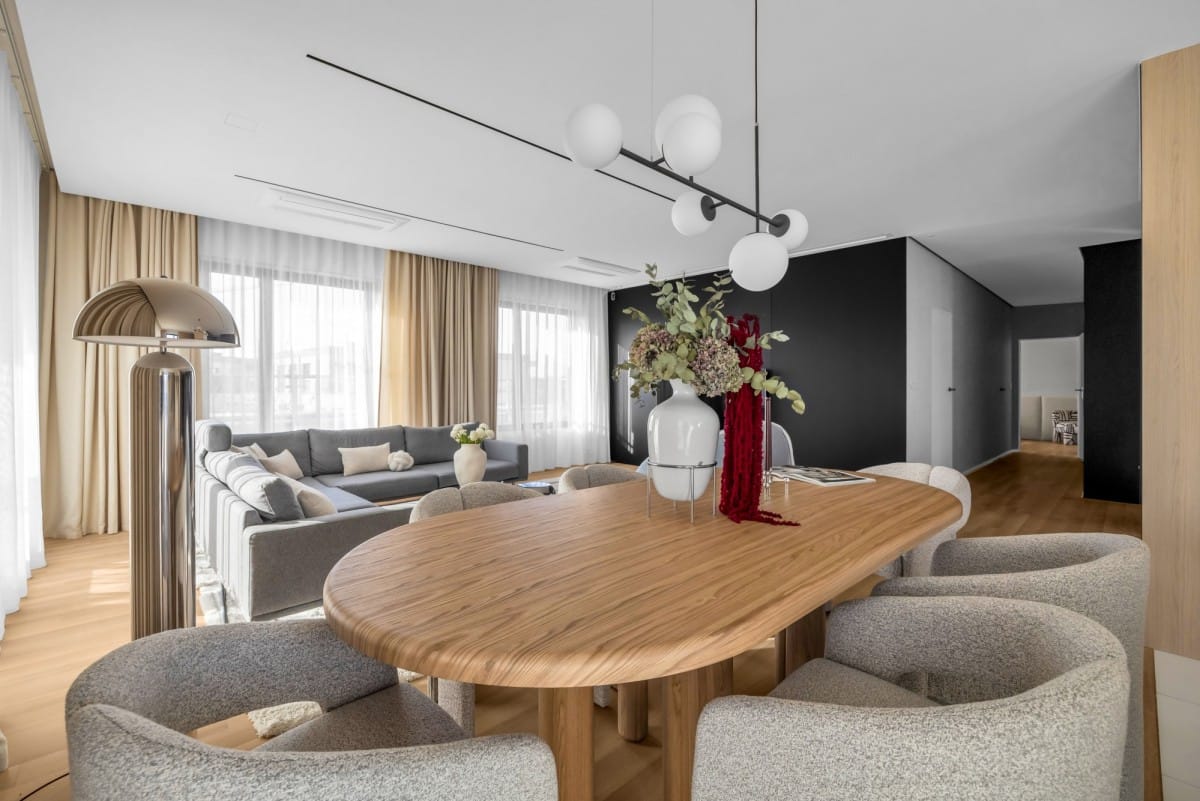 Mieszkanie 5 pokojowe na Sprzedaż