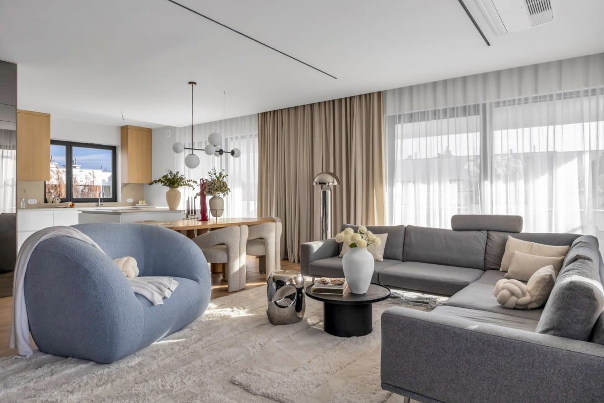 Mieszkanie 5 pokojowe na Sprzedaż