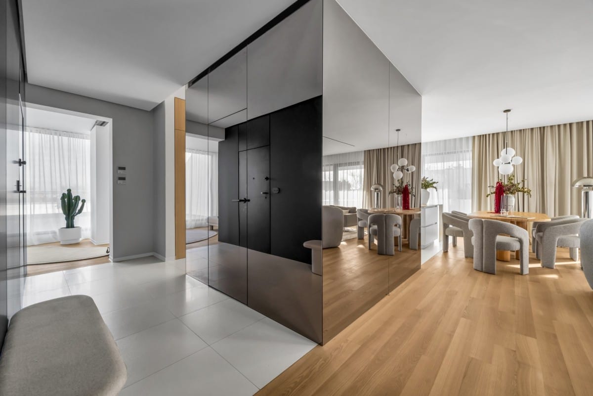 Mieszkanie 5 pokojowe na Sprzedaż