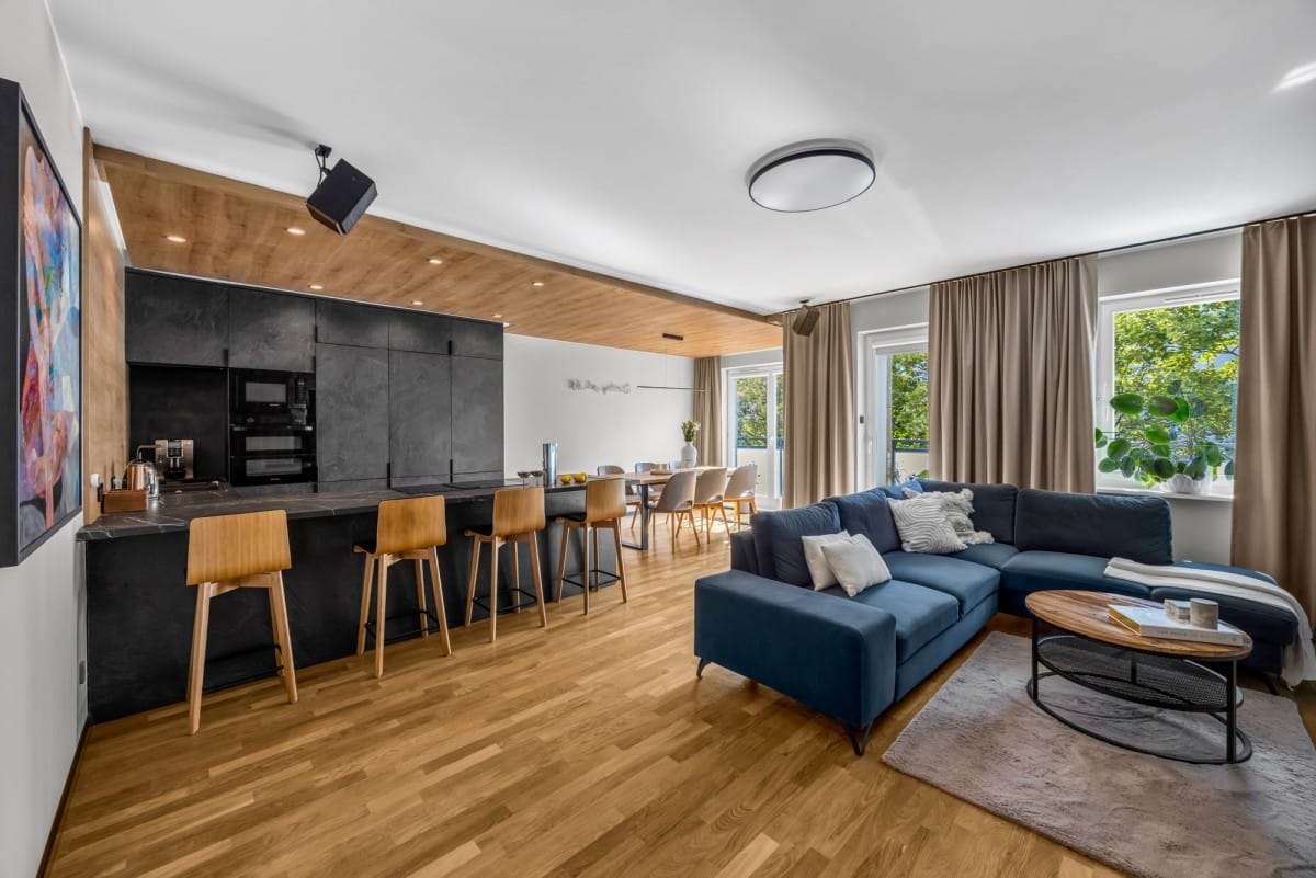 Mieszkanie 3 pokojowe na Sprzedaż