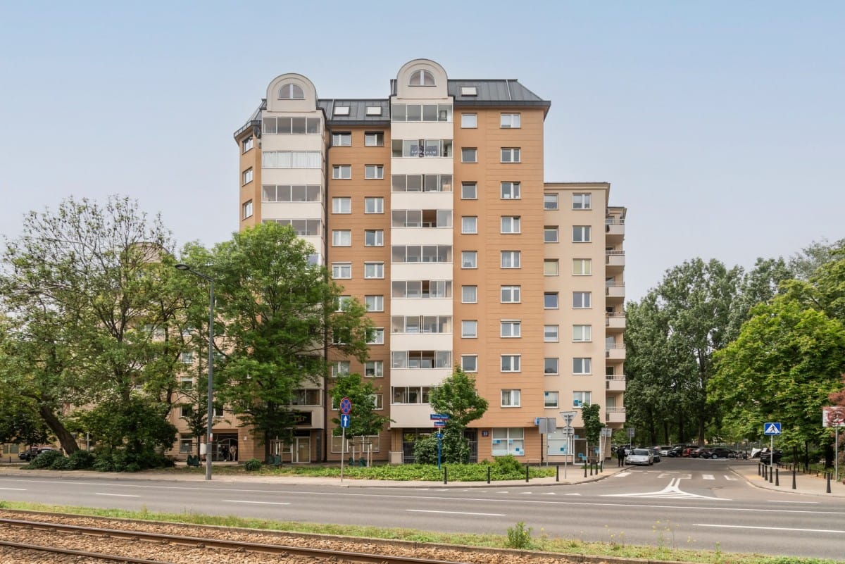 Mieszkanie 4 pokojowe na Sprzedaż