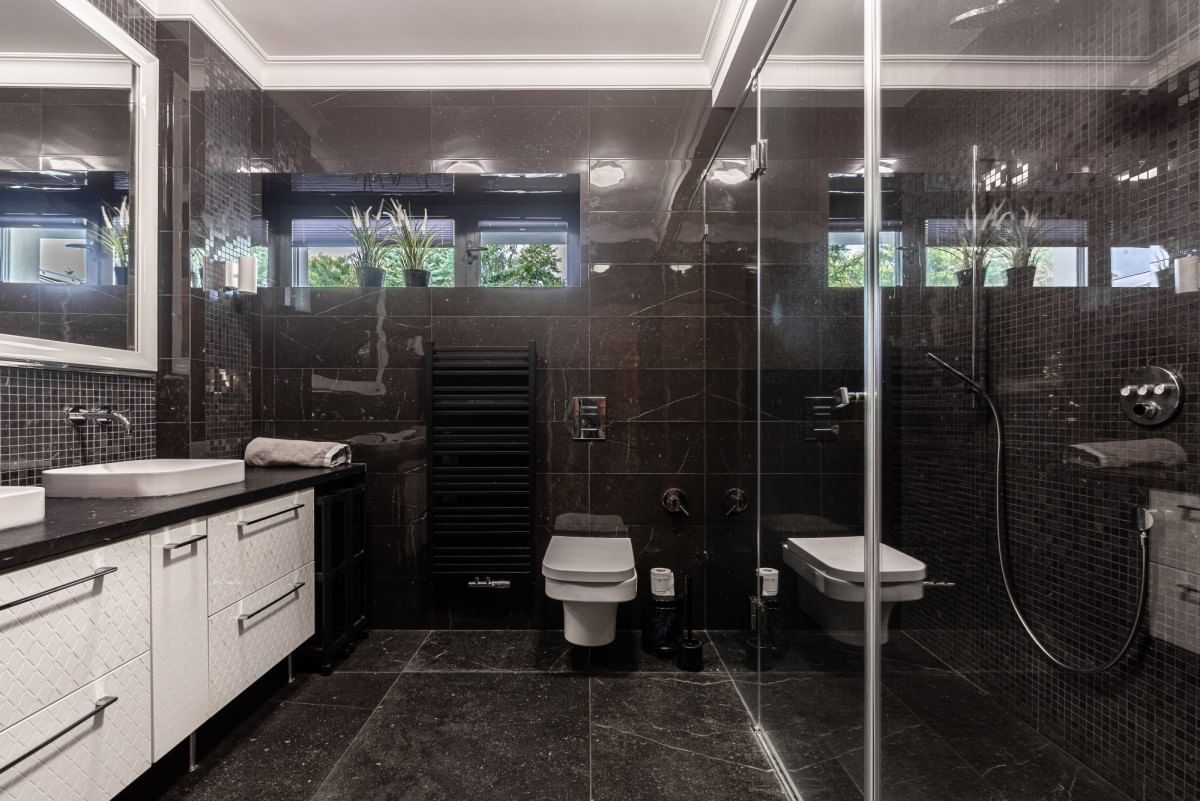 Dom 9 pokojowe na Sprzedaż