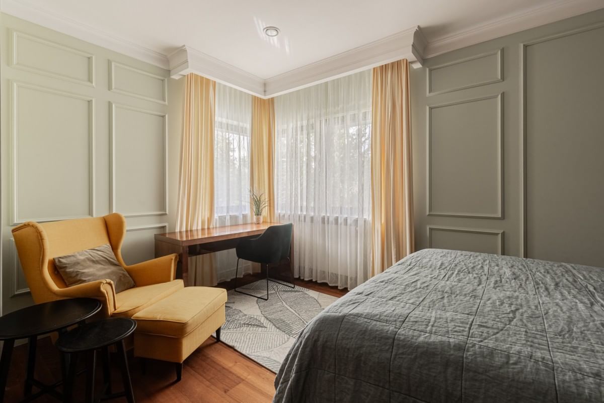 Dom 9 pokojowe na Sprzedaż