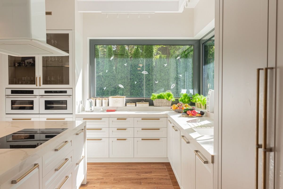 Dom 9 pokojowe na Sprzedaż