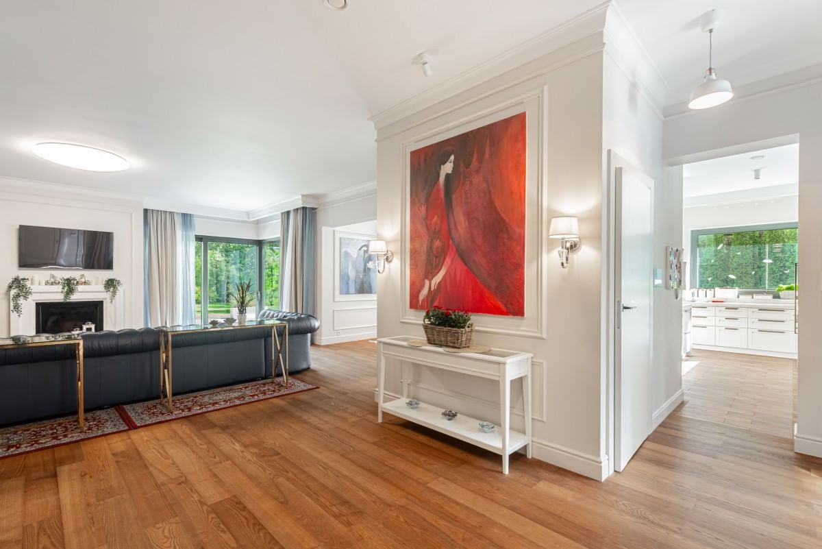 Dom 9 pokojowe na Sprzedaż