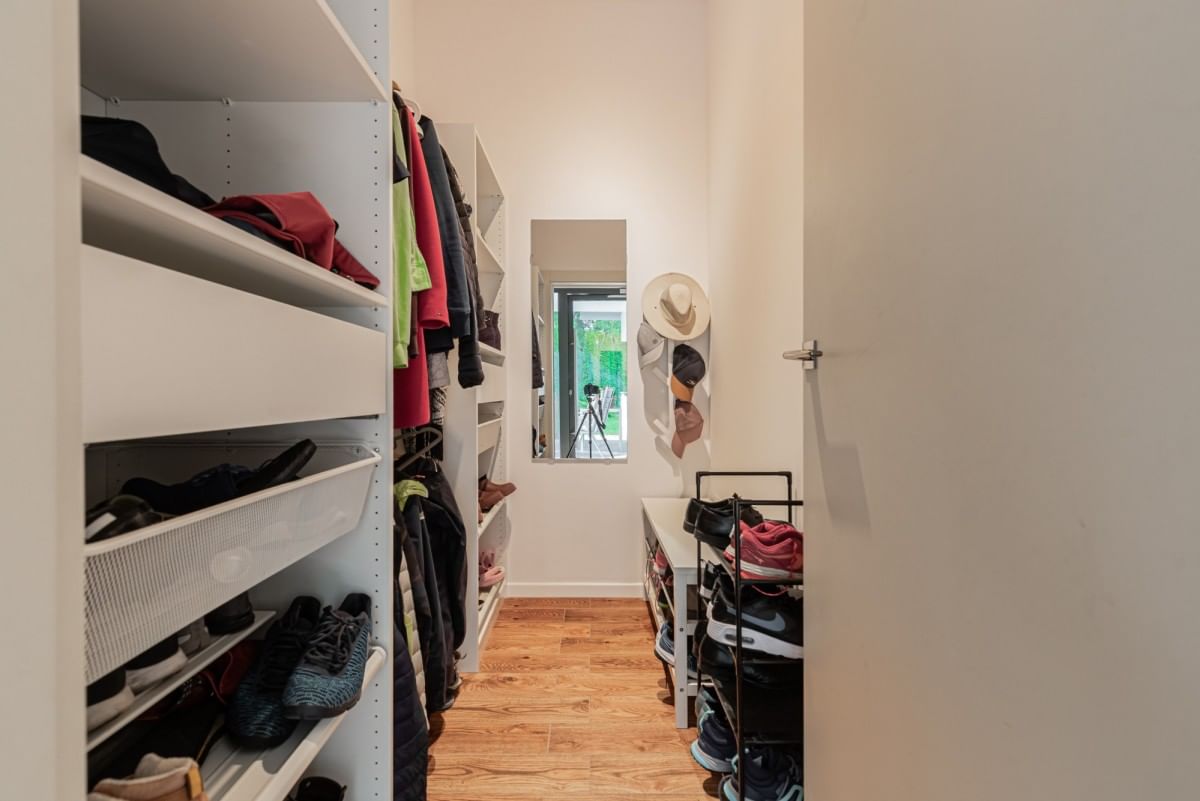 Dom 9 pokojowe na Sprzedaż