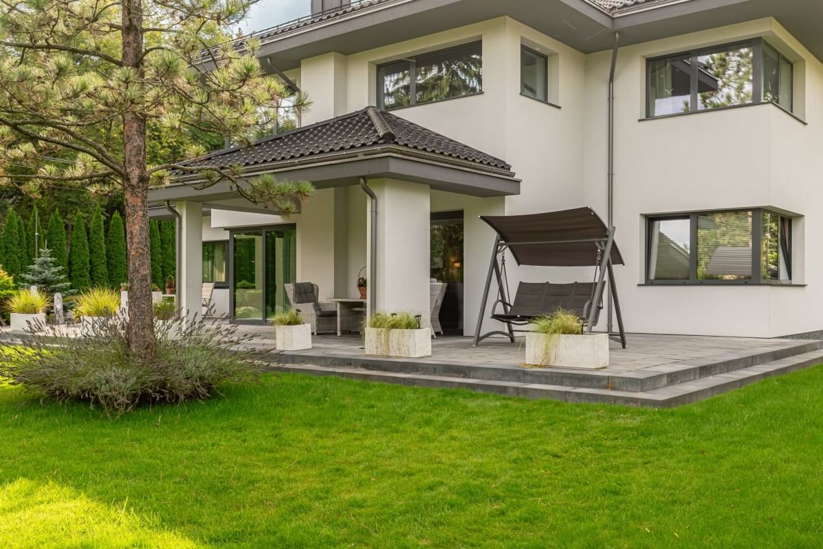 Dom 9 pokojowe na Sprzedaż