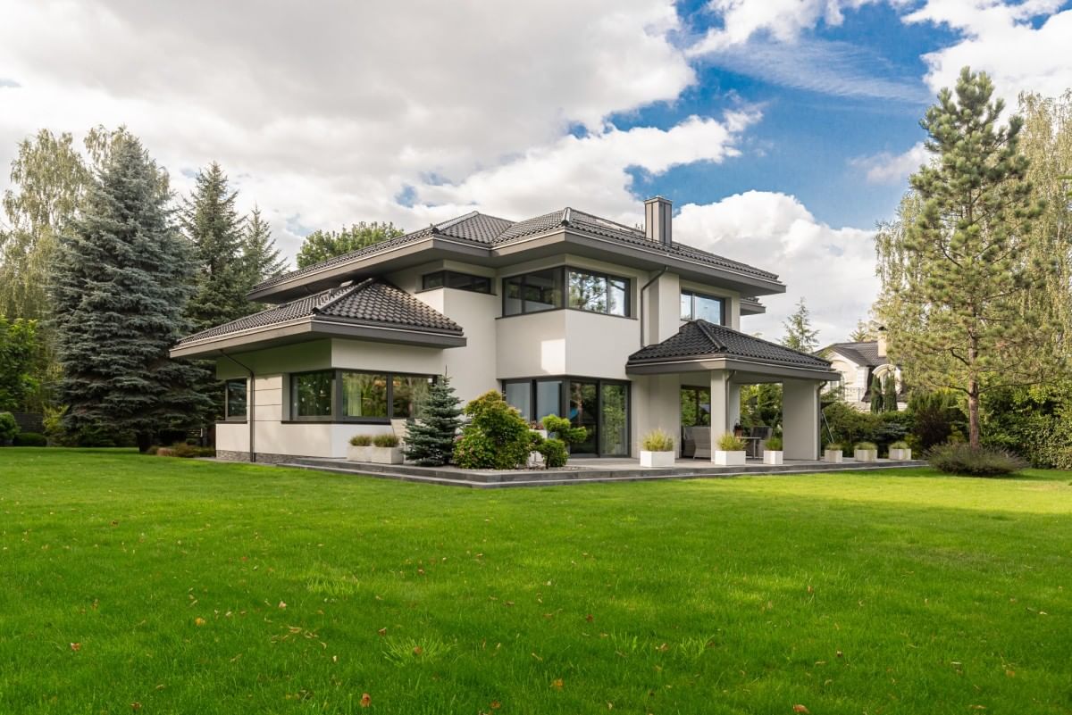 Dom 9 pokojowe na Sprzedaż