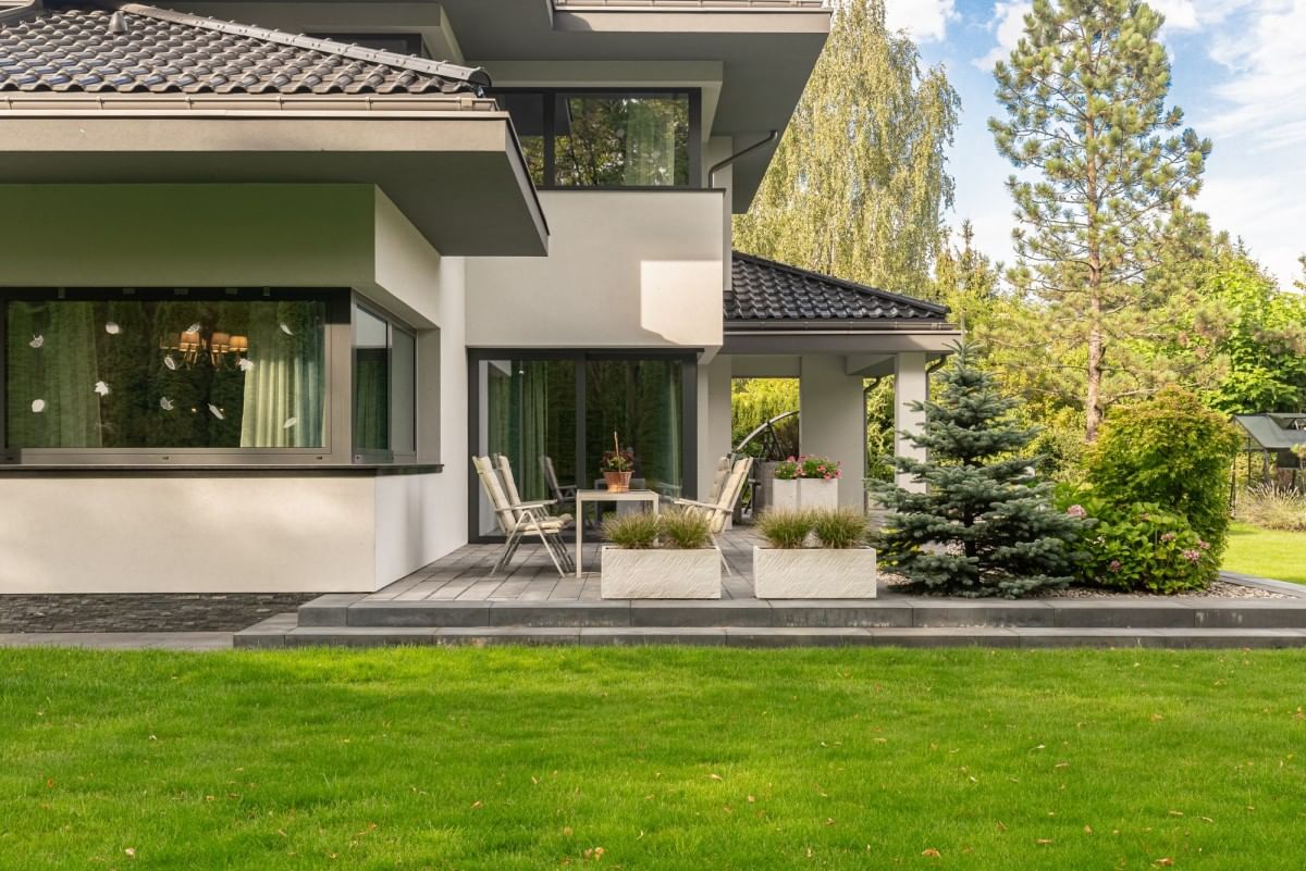 Dom 9 pokojowe na Sprzedaż