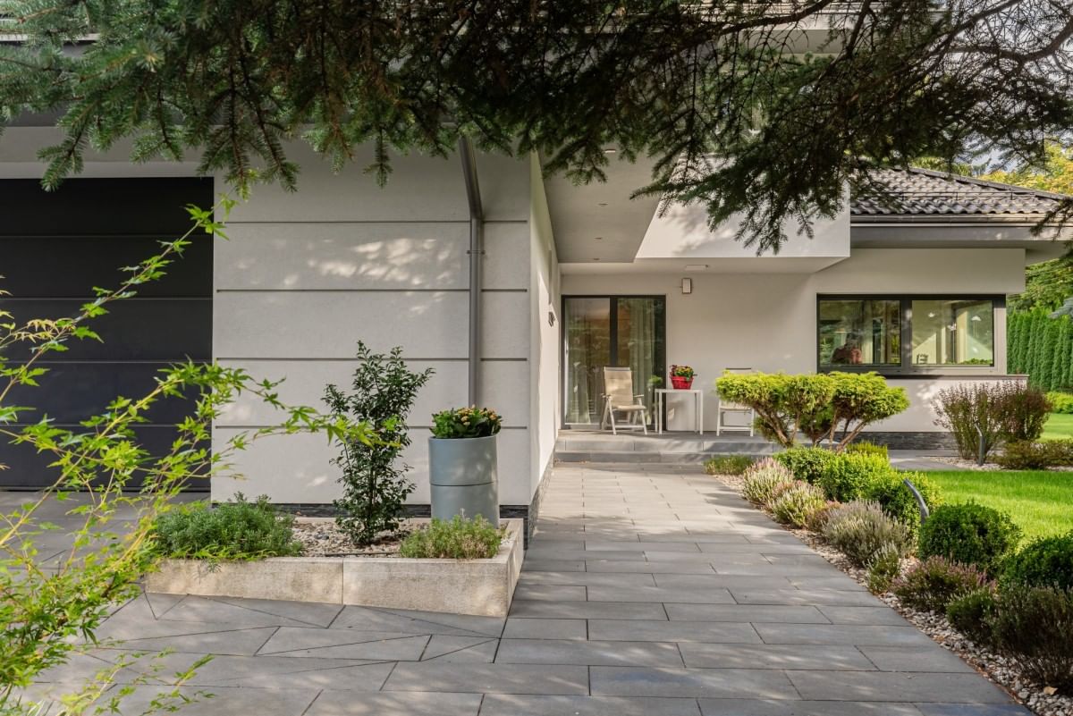 Dom 9 pokojowe na Sprzedaż