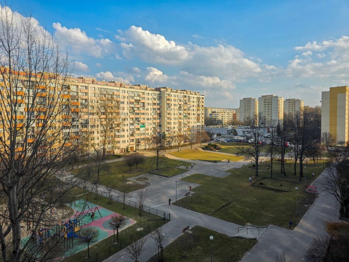 Mieszkanie 3 pokojowe na Sprzedaż