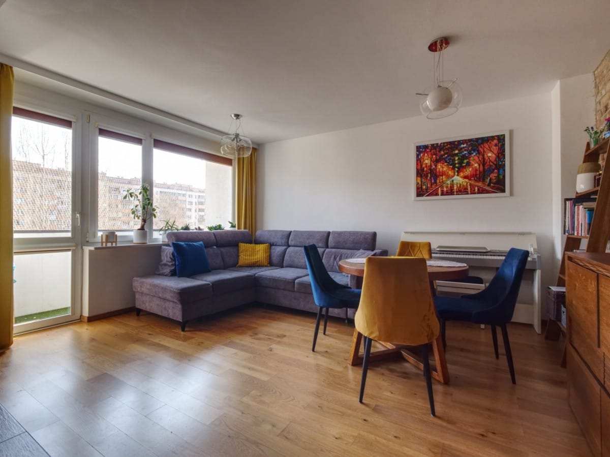 Mieszkanie 3 pokojowe na Sprzedaż