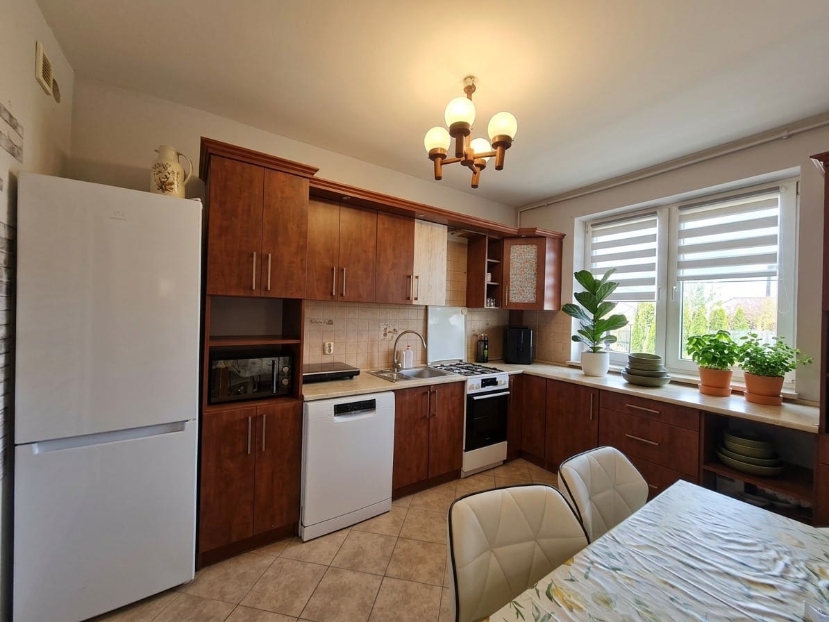 Dom 5 pokojowe na Sprzedaż