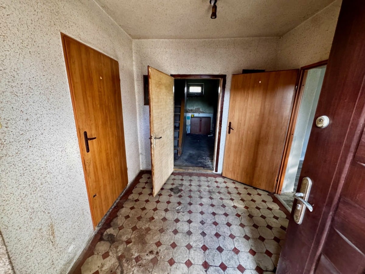 Dom 4 pokojowe na Sprzedaż