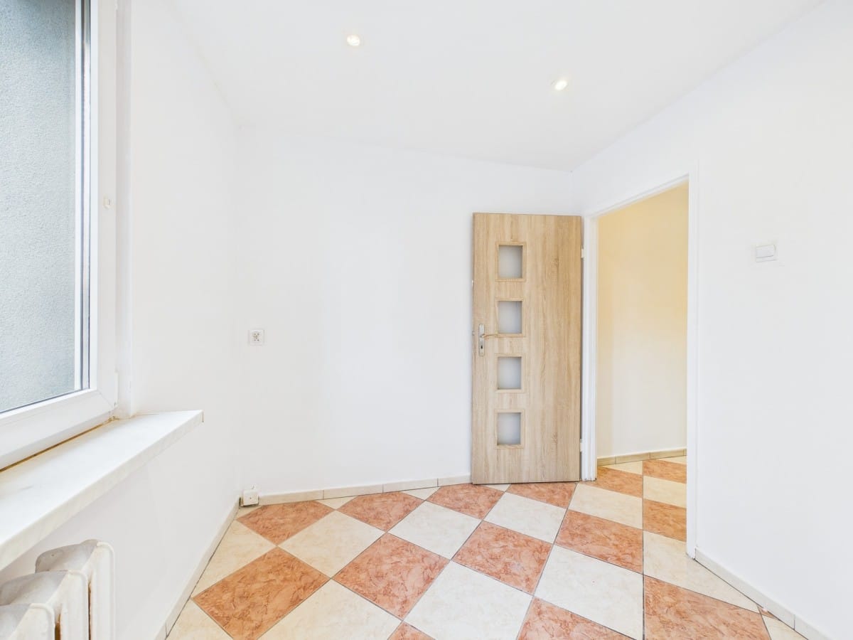 Mieszkanie 3 pokojowe na Sprzedaż