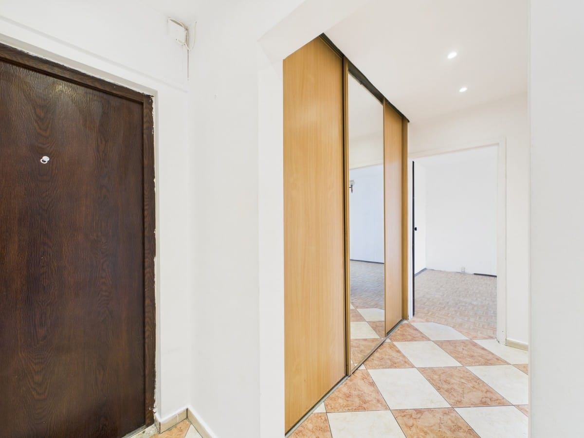 Mieszkanie 3 pokojowe na Sprzedaż