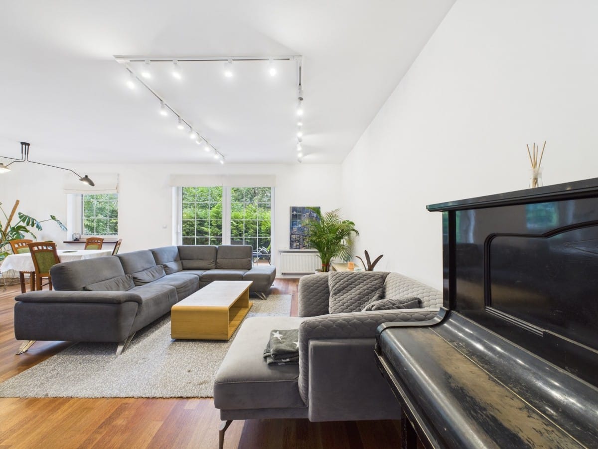 Dom 6 pokojowe na Sprzedaż