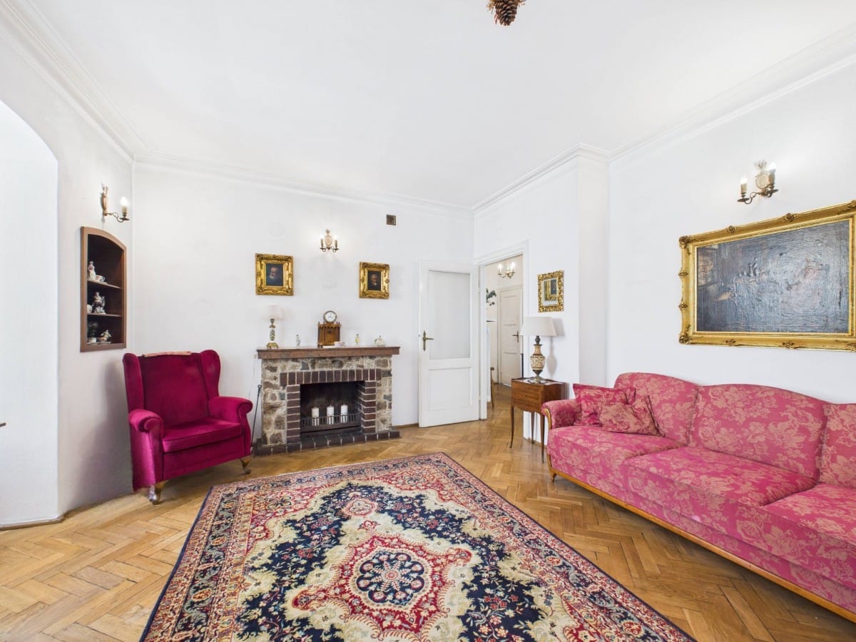 Mieszkanie 4 pokojowe na Sprzedaż