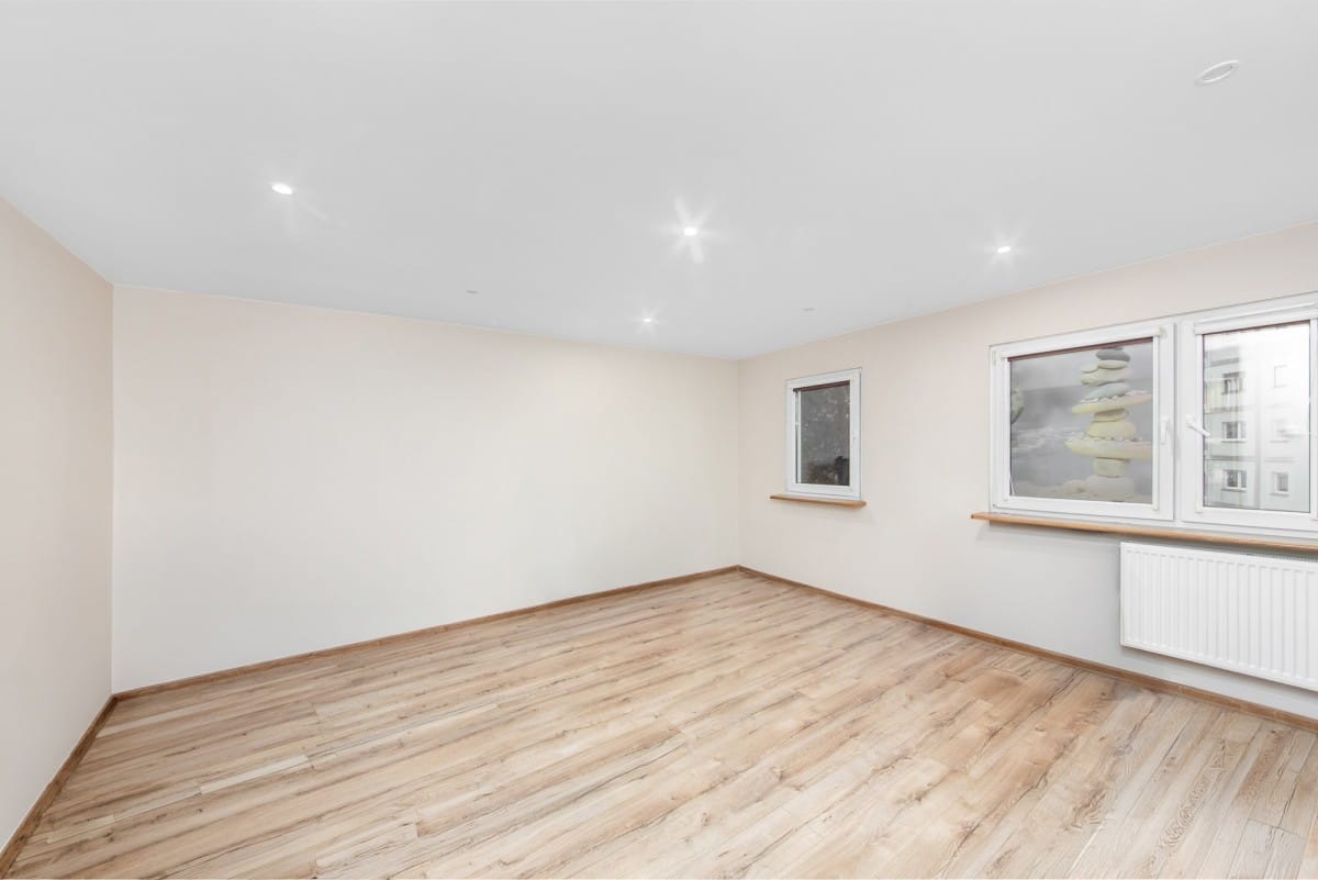 Mieszkanie 3 pokojowe na Sprzedaż