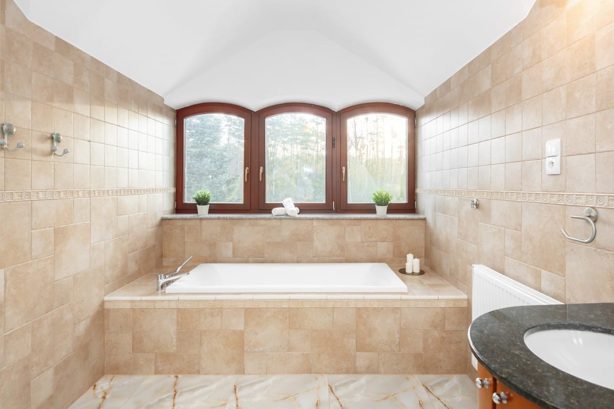 Dom 8 pokojowe na Sprzedaż