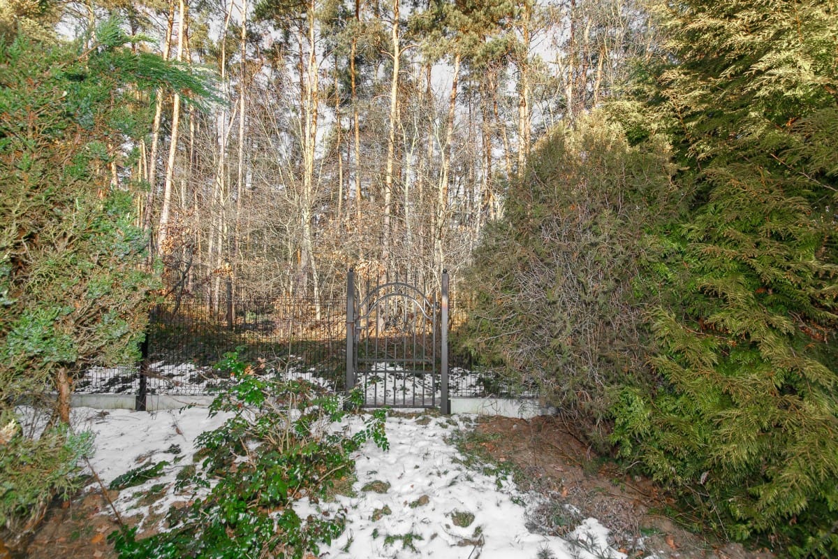 Dom 8 pokojowe na Sprzedaż