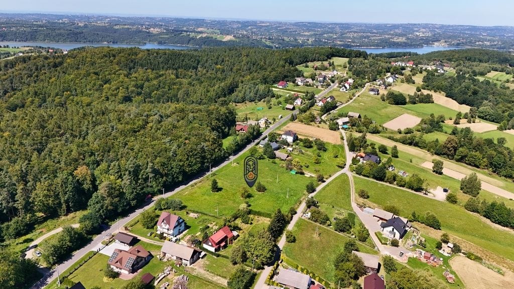 Działka  pokojowe na Sprzedaż