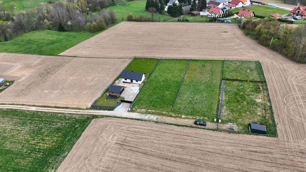 Działka  pokojowe na Sprzedaż