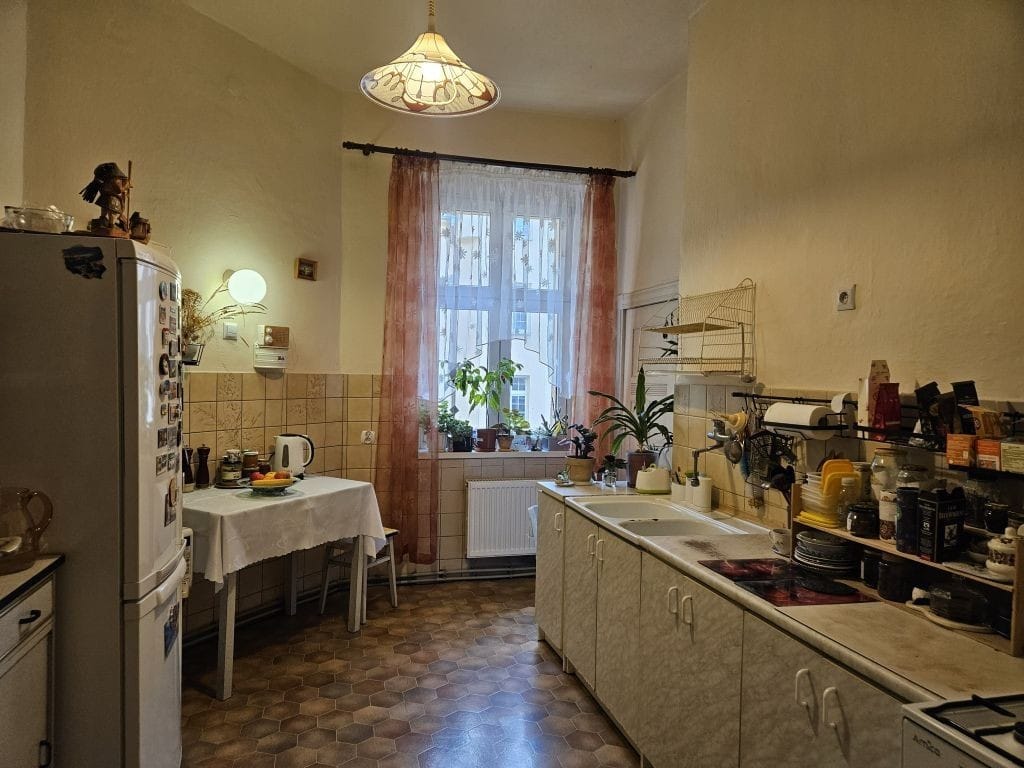 Mieszkanie 4 pokojowe na Sprzedaż