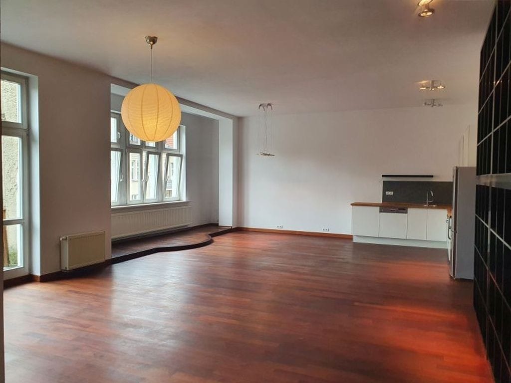 Mieszkanie 4 pokojowe na Sprzedaż